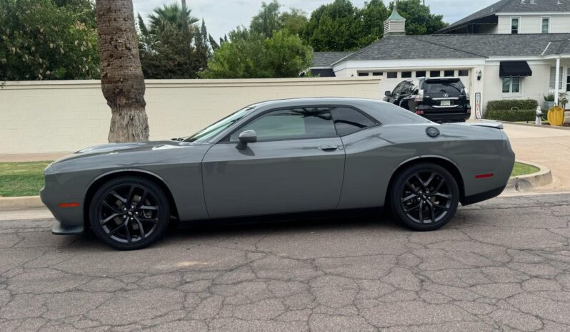 
2019 Dodge Challenger GT full									