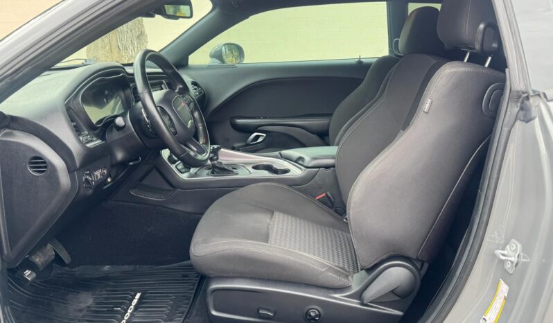 
2019 Dodge Challenger GT full									