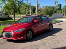 
2018 Hyundai Elantra SE full									