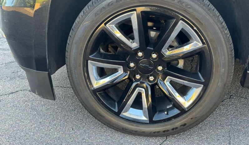 
2016 Chevy Suburban LTZ Fully Loaded full									